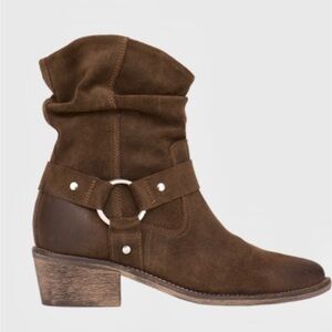 Mark Jenkins Dallas in Brown Distressed Suede
